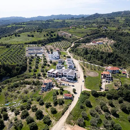 Alikanto 5 Bedrooms 5 Bathrooms Luxury House With Pool Villa Polychrono