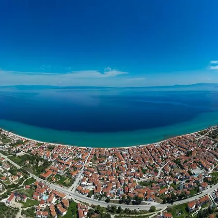 Alikanto 5 Bedrooms 5 Bathrooms Luxury House With Pool Villa *